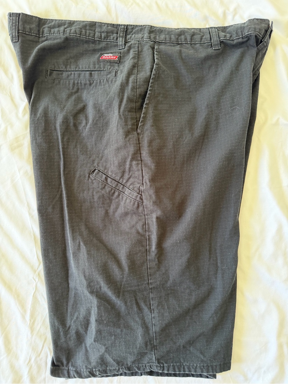 Dickies Men's Charcoal & White Flat-Front Shorts